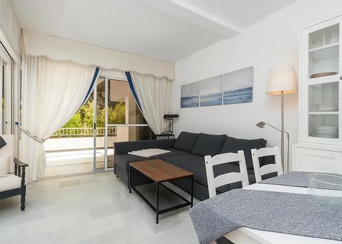 Apartment Jardines Del Mar Marbella